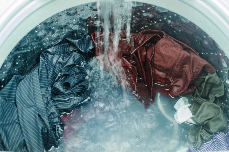 7 Major Signs that you May Need Your Washing Machine Repaired