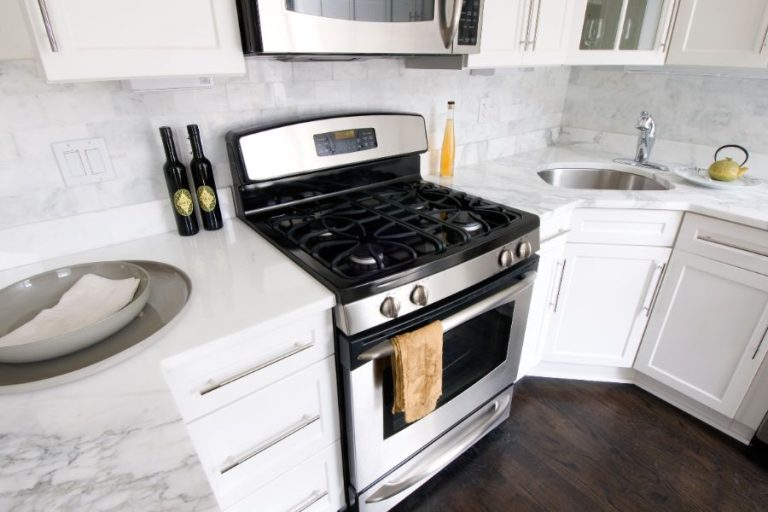 Signs Your Oven Needs Professional Attention